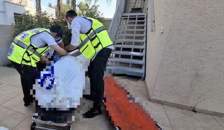 العثور على رجل يبلغ 59 عامًا متوفى داخل منزله في كرميئيل