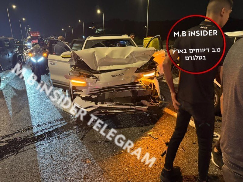 إصابة خمسة أشخاص بجروح طفيفة في حادث طرق على شارع 85 قرب المفرق الغربي لمجد الكروم